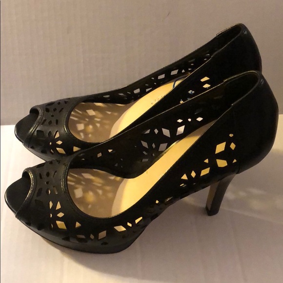 NWT Franco Sarto Black Leather Vial Heels, Size 8 - Picture 4 of 8